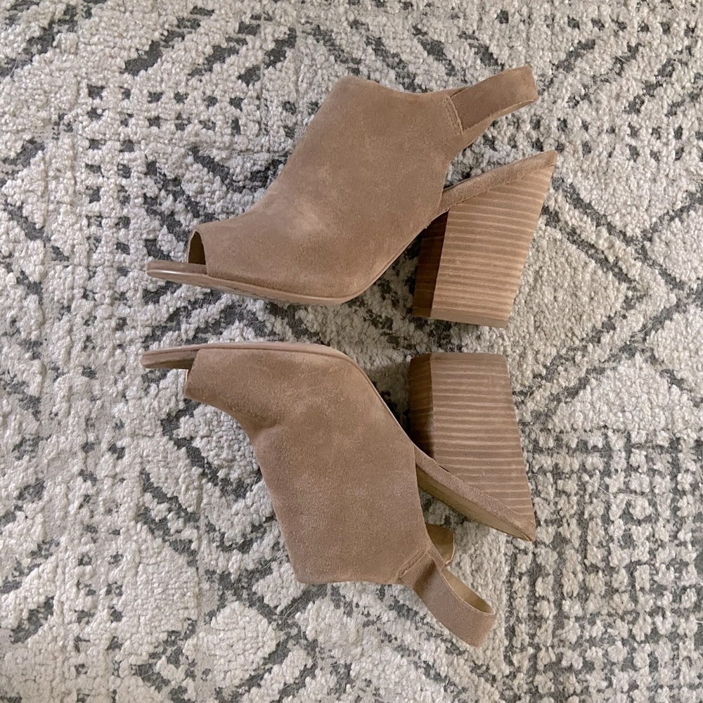 ✨ Splendid Open-Toe Mules ✨